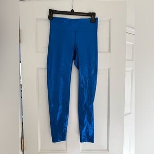 Heroine Sport Shimmering Blue Marvel Leggings small